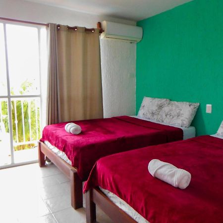 Hotel Ma Elena 女人岛 外观 照片