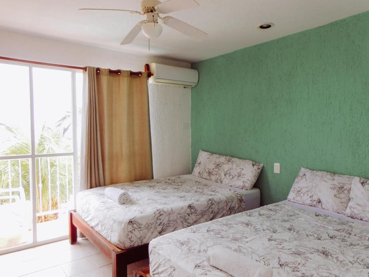 Hotel Ma Elena 女人岛 外观 照片